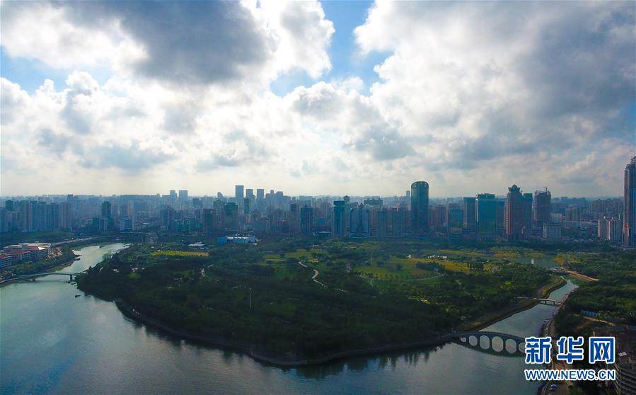 （圖文互動·百城百縣百企調(diào)研行）（7）“濕地海口”的生態(tài)文明建設實踐