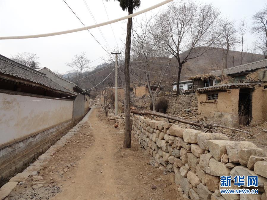 （集中連片特困地區(qū)貧困村調(diào)研行·圖文互動）（4）只要有信心，黃土變成金——河北阜平縣駱駝灣村和顧家臺村脫貧調(diào)查